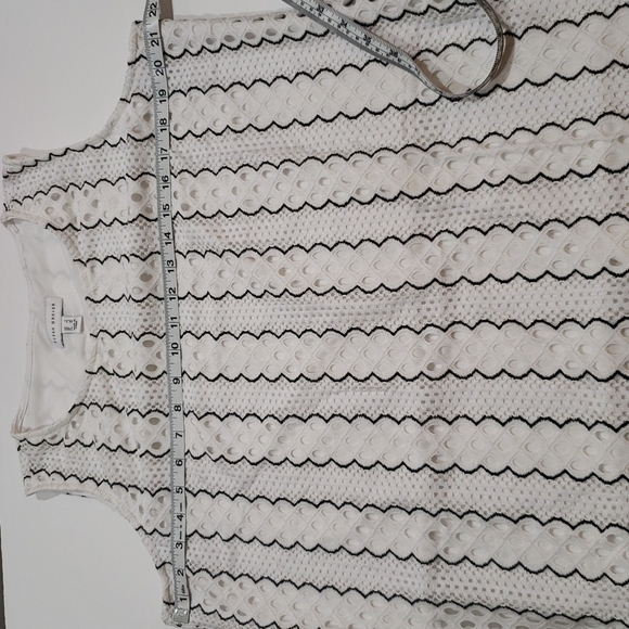 Susan Graver Fully Lined Stretch Sleveless  Top - Picture 9 of 12